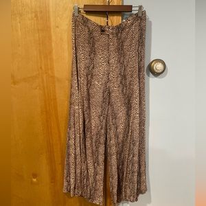 By Anthropologie Snakeskin Print Wide Leg Pants Flowy Brown Lightweight 8